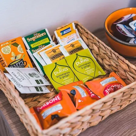 Vatican's Bijoux * Rome